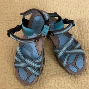 Keen Anatomical Walking Sandals